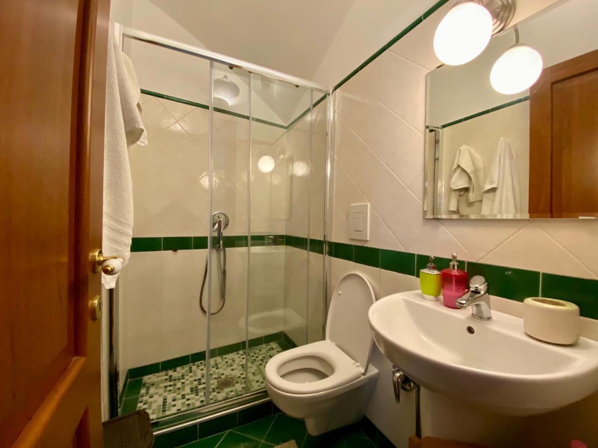 Borgo Belvedere Panzió Nápoly Kültér fotó